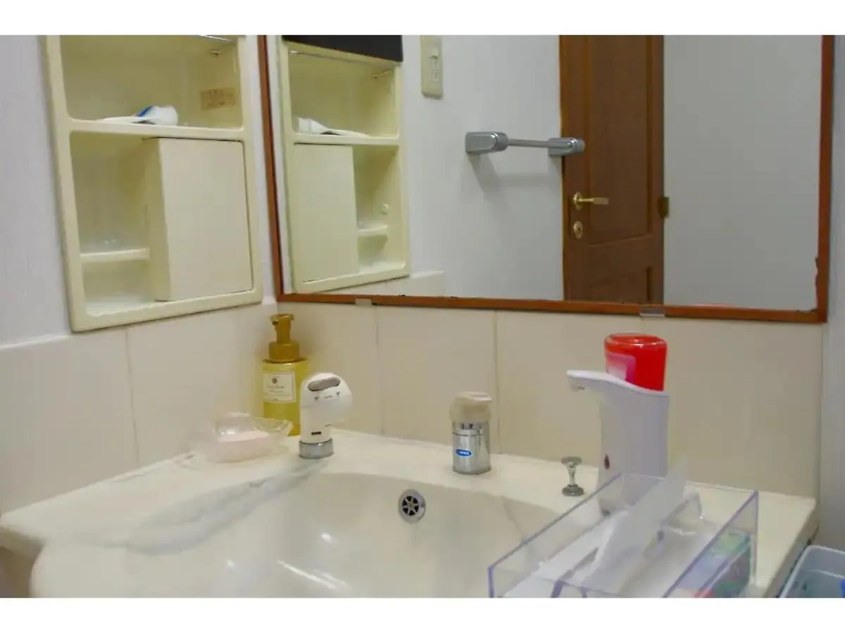 Guest house Nyoze House - Vacation Stay 84305V Tokyo